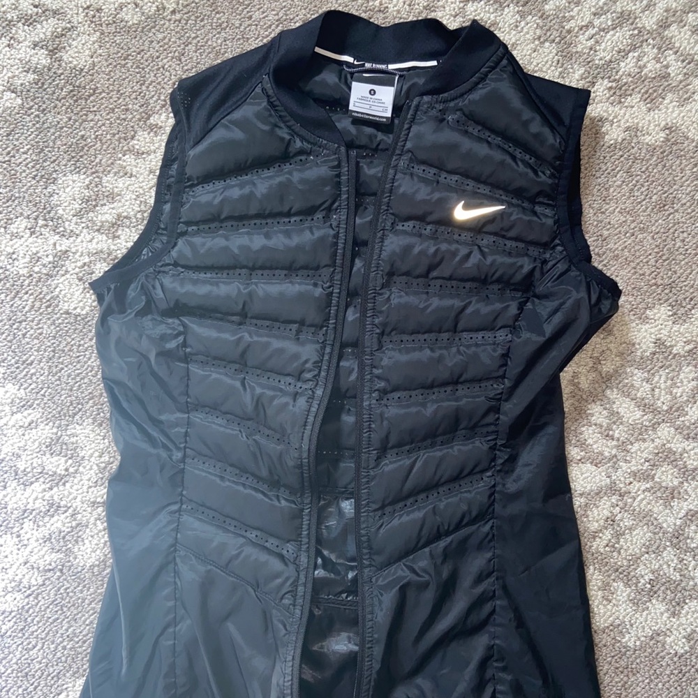 nike running vest